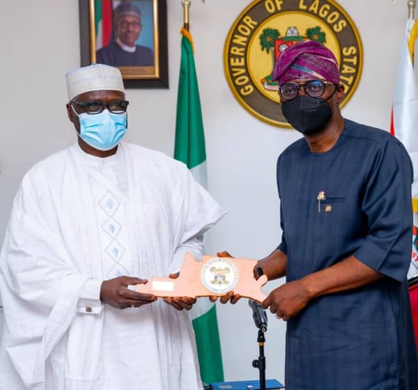 FFC2C2D6-7F47-48CE-8C65-C3E8F6E4A6EC