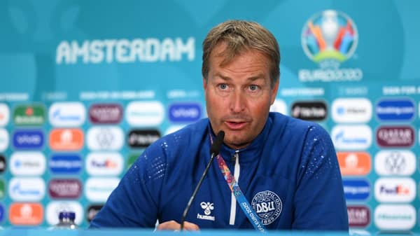 FBL-EURO-2020-2021-DEN-PRESSER