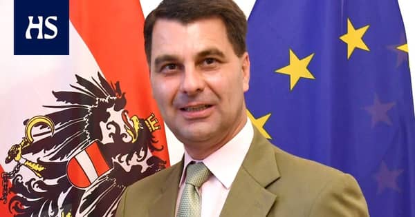 E1B80F22-6E51-40C1-9EBE-AAF338FC6A87