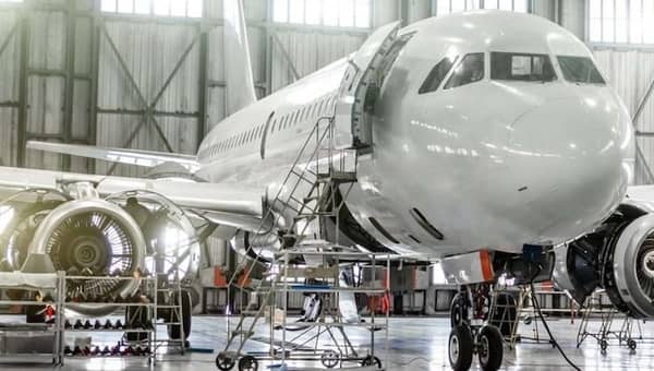 aircraft-maintenance-