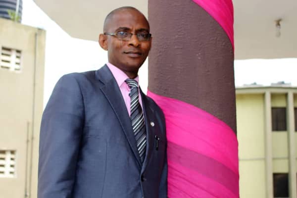 Pastor Samuel Sanusi