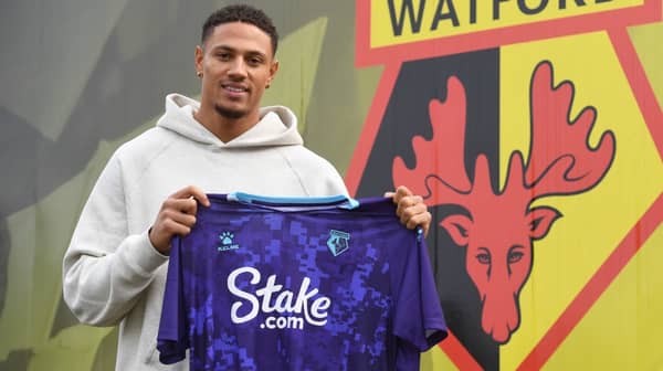 Maduka-Okoye-signing-Watford