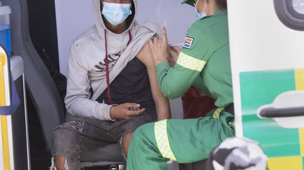 SAFRICA-HEALTH-VIRUS-VACCINATION