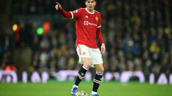 21567C2B-B893-4E72-A0EE-880182CBB6DC