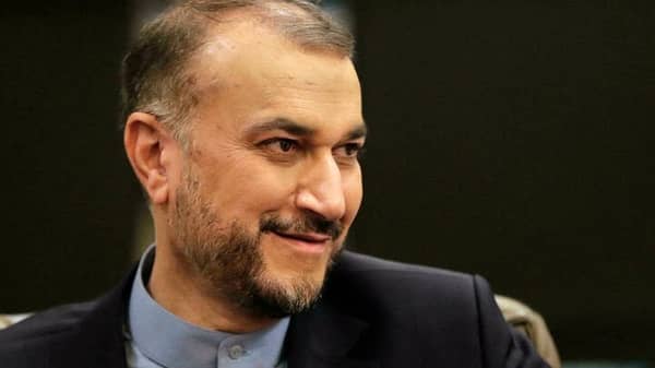 3E40AF76-A9C2-4172-B794-75317C1DC308