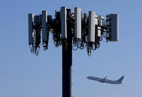5G Wireless Service To Launch In U.S. Despite Aviation Industry Concerns