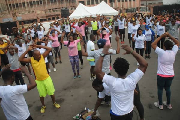 2F5AE4E2-EAF1-444C-97D7-540B4C9F0799