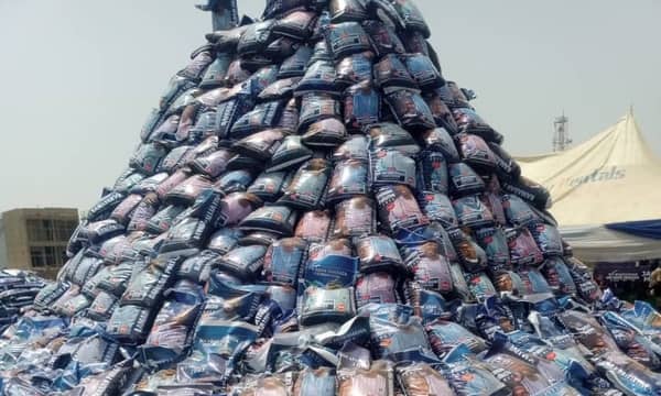 48ABFA2A-91E1-420E-84FF-C5503E6B174D