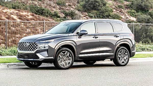 Hyundai-Santa-Fe-2021-