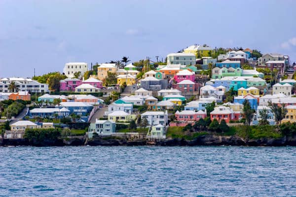 Colorful Bermuda island Homes near Hamilton overlooking the Atlantic Ocean