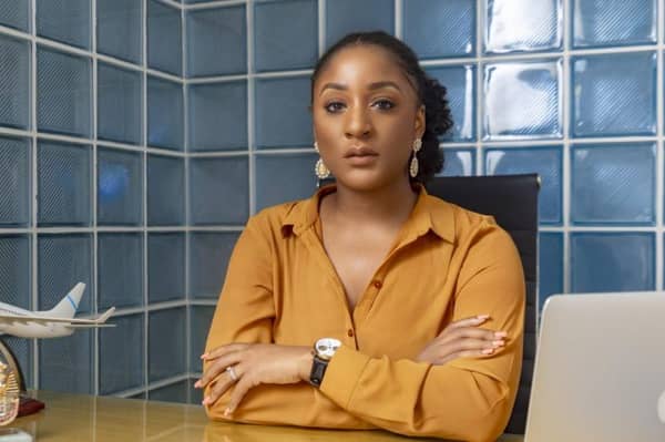 8E06919C-F4DB-4D30-9443-864E68650EFB