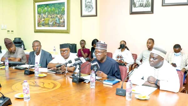 Ghana-cocoa-visit-2zzzzz