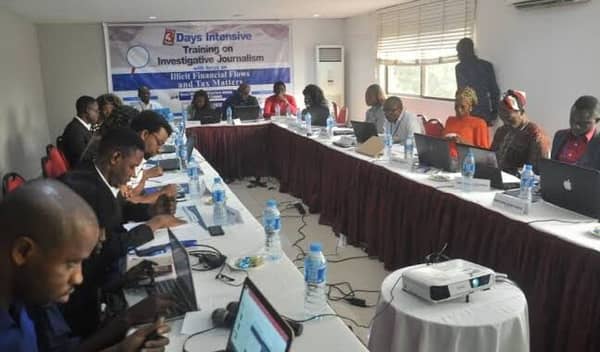 images-13-648×451-1-648×381