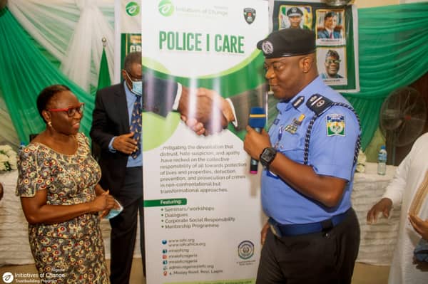 FCDD5C74-E387-467B-B5FD-A200D3009C53