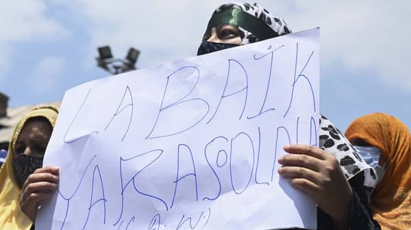 INDIA-KASHMIR-POLITICS-RELIGION-ISLAM-PROTEST
