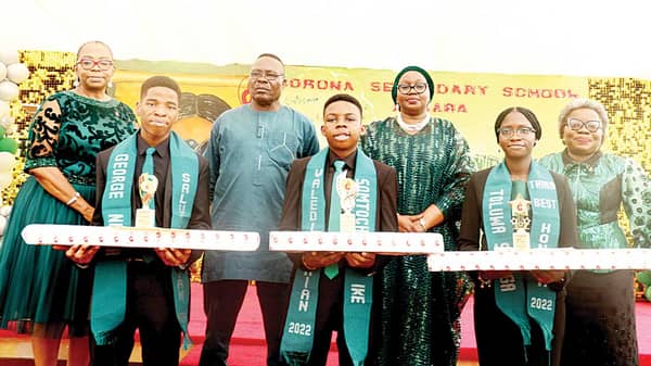 CORONA-GRADUATION–10-07-2022………………