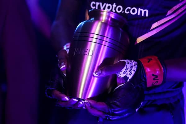 Israel-Adesanya-UFC-276-Cannonier-7