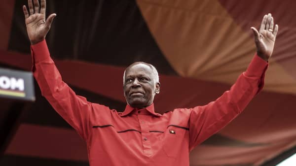 FILES-ANGOLA-SPAIN-POLITICS-DOS SANTOS