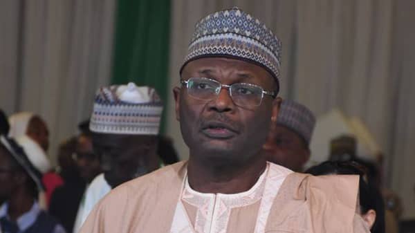 Nigerian presidential candidates sign peace deal