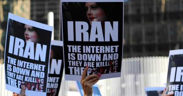 iran-protests-mahsa-amini-1243511639