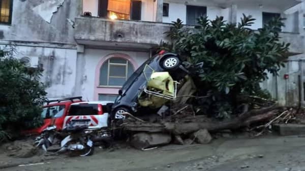 6381e72c3a82f6381e72c3a83016694577086381e72c3a82d6381e72c3a82e