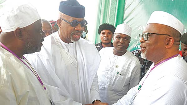 Dapo Ahmadiyya…………..