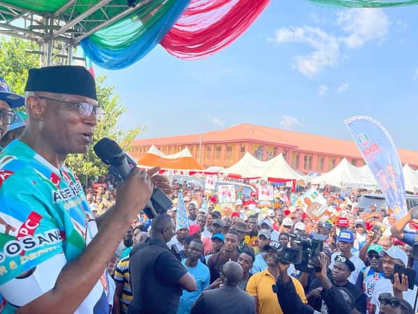 Ovie-Omo-Agege-at-rally