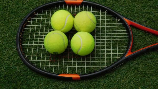 tennis-6659376_960_720-1424×802