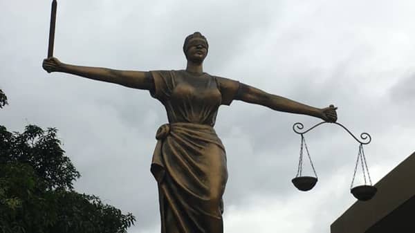 Lady-Justice