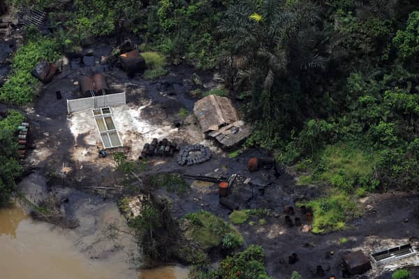 nigeria-illegal-oil-refining-bunkering