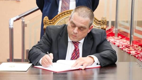 dragos-viorel-tigau-a-fost-rechemat-in-romania_52172300