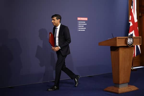 BRITAIN-POLITICS-PAY-WAGES-UNIONS