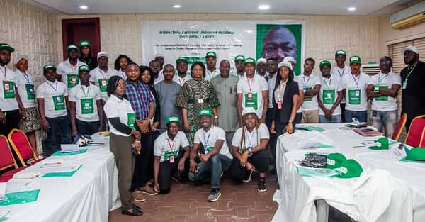 1418B294-A63C-499E-8797-B3180010D5B9