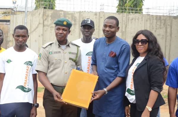 mage 2023-10-09 at 10.49.43-1