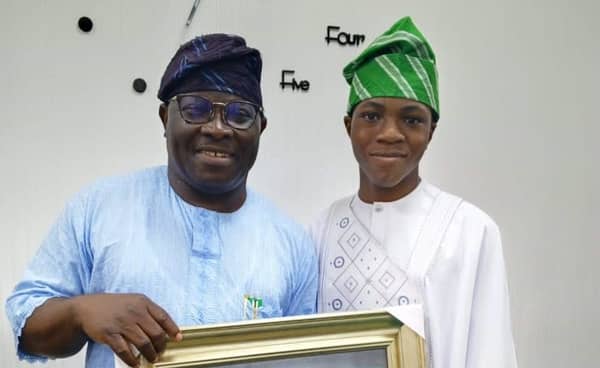 WhatsApp-Image-2023-11-28-at-7.47.27-PM-e1701198780404