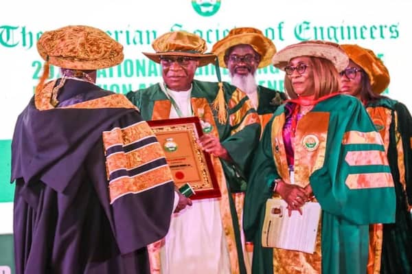 WhatsApp Image 2023-11-30 at 11.24.29_98677057