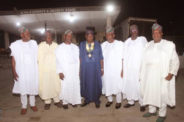 President of Ikeja Club, Musediq Adebayo Adeleke (middle), immediate past president and trustee of the club, Ayodeji Randle (3rd left) and other dignitaries at the event..