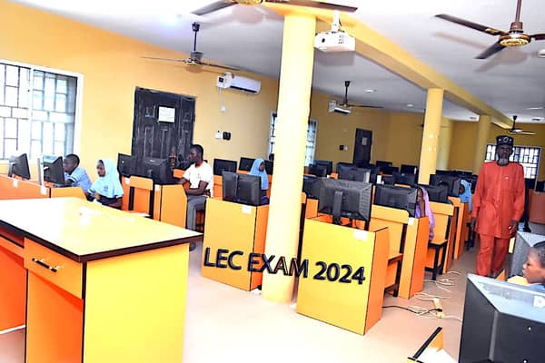 PHOTO (LEC EXAM) 23-03-2024