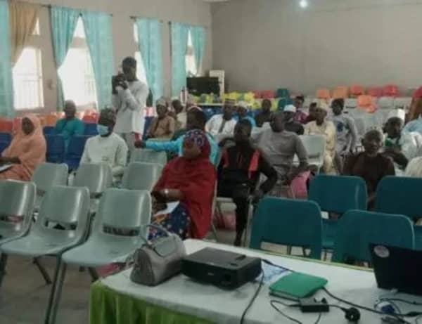 Untitled-design-40-390×300