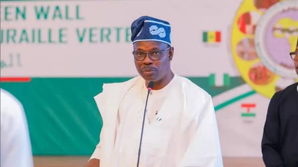 Dr lizak Adekunle Salako