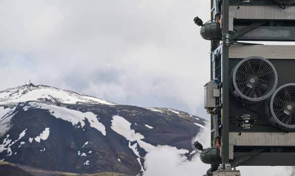 ICELAND-SWITZERLAND-CLIMATE-ENVIRONMENT-CARBON-ENERGY