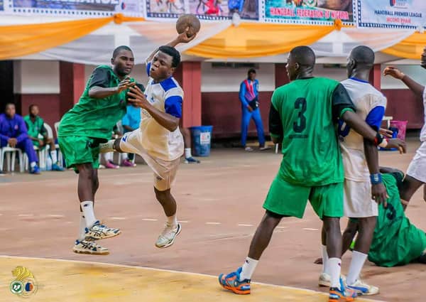 Niger-United-HC-player-Mohammed-Anas-handball