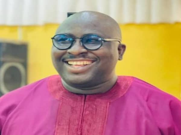 Benedict-Akika-453×340