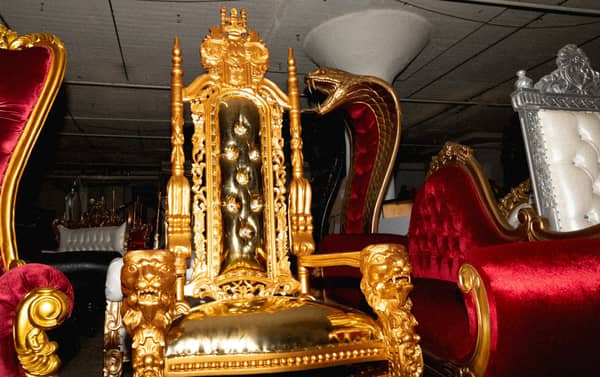 ThroneKingdom-goldwide