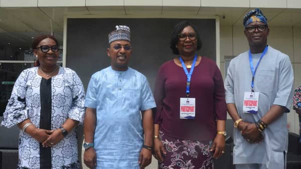 Edu-page-3-pix-21-11-24