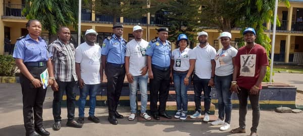 b2069fc3-b1c3-4bd4-a92a-b5a3a6b134de