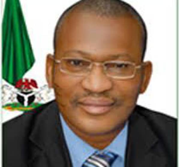 download-8-1-209×242