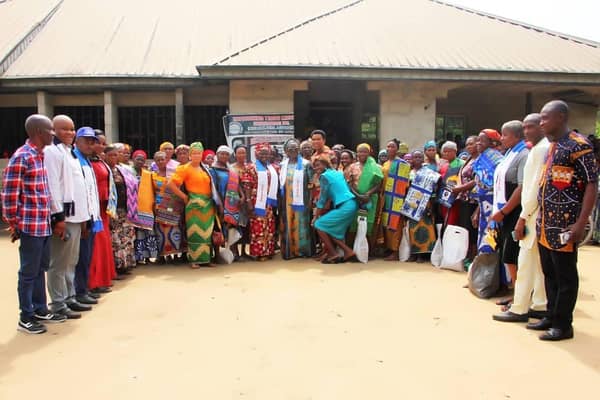 christmas-foundation