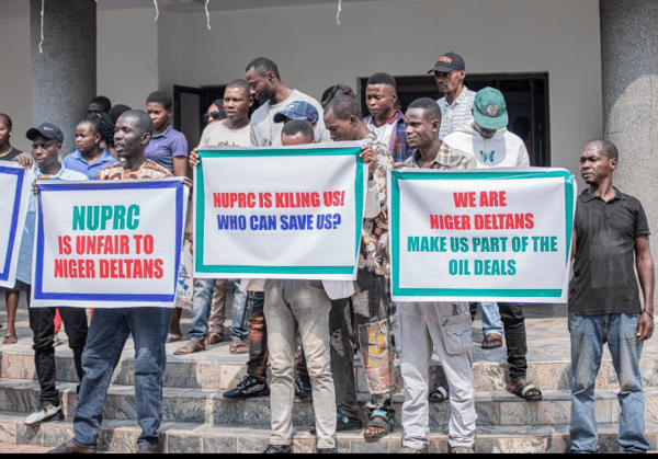 Protest over oil bloc