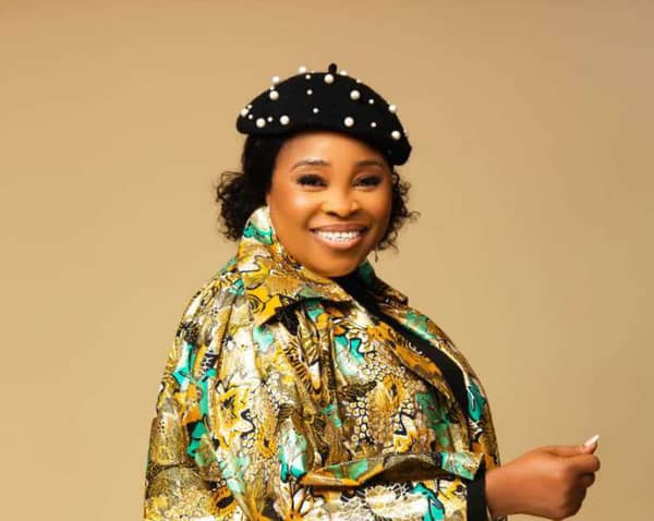 Tope Alabi